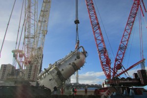 Mammoet moves Methanol plant 03