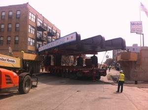 Mammoet relocates bridge in Chicago