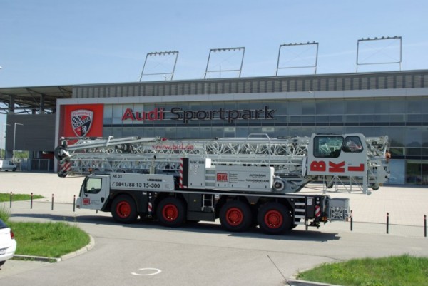 news_2014_08_22_mk-88-plus-mobile-construction-crane-for-the-new-bkl-baukran-logistik-site_img_710