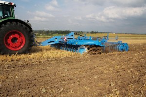 LEMKEN_Rubin12_2-demoagro2015-1024x682