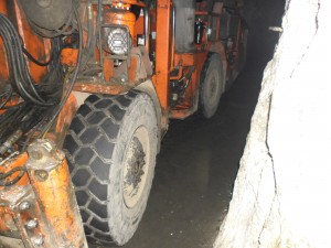 Magna-MR800-1200R20-Sandvik-Tamrock-11