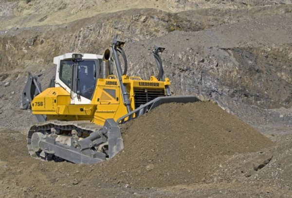 liebherr-crawler-tractor-pr756-72dpi_img_710