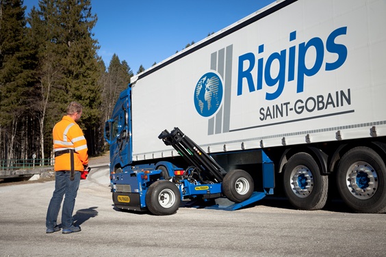 Box-mounted--PALFINGER-BM-214