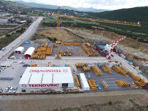 Tekno-tower-crane-yard-thumb