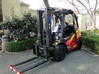 Carretilla-Linde-Bomberos-madrid