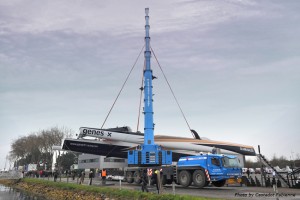Spindrift-boat-lifting-thum