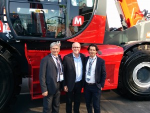 20150522 Press Release - Riwal to distribute Magni Telehandlers in Poland