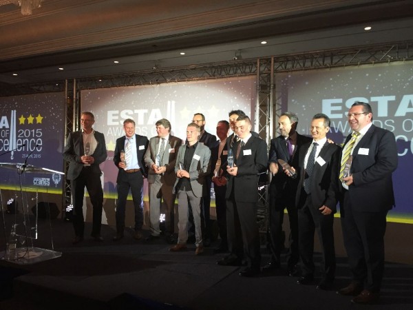 Mammoet wins Esta Awards_2_small