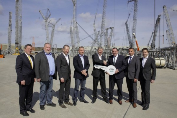 liebherr-lr-11350-bms-hand-over-96dpi_img_710