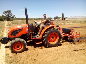 083403_1DK10AGROTURIAGOOD