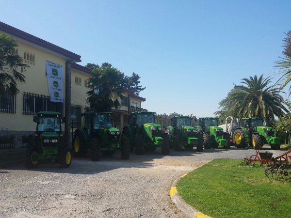 JD2 Maquinaria agrícola