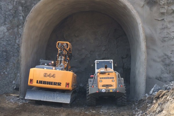 liebherr-news-tunnelkette-granitztal-96dpi