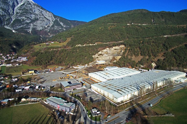 liebherr-werk-telfs-gmbh-72dpi