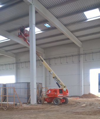 CjYc8l0XIAE_JIV.jpg-small