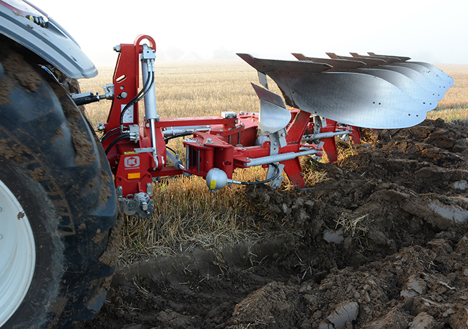 Kongskilde_plough_682x480px