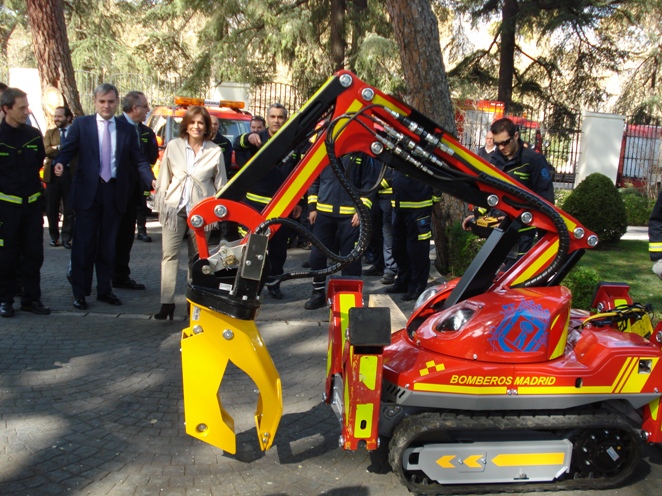 noticias-maquinaria-robot-demolicion