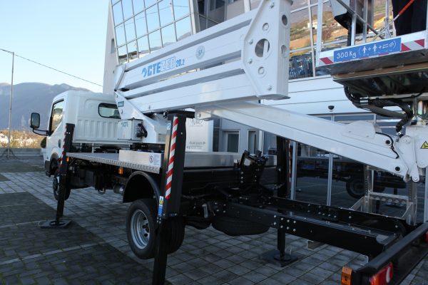 noticias-maquinaria-cte-zed-20-2-hvs-300-kg-capacity