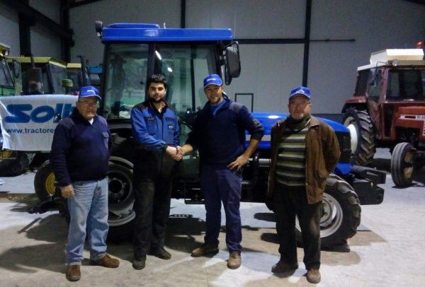 noticias-maquinaria-catron-entrega-solis-mota