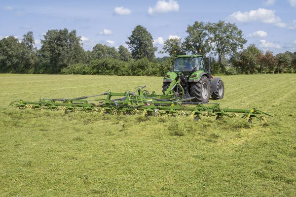 noticias-maquinaria-deltacinco-krone-kwt
