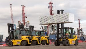 noticias-maquinaria-global_shipping_hyundai_3_lr