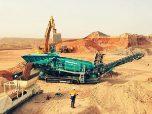 noticias-maquinaria-powerscreen-warrior-2100