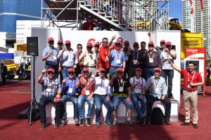 NOTICIAS-MAQUINARIA-manitowoc-conexpo