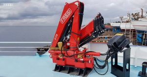noticias-maquinaria-Marine-installation-Fassi-F175AF-0-24-active-loader-crane