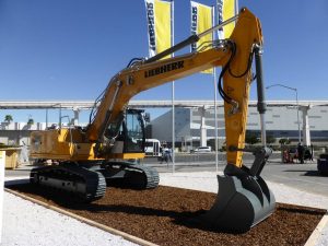 noticias-maquinaria-conexpo-liebherr-r920