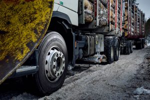 noticias-maquinaria-Nokian_Hakkapeliitta_Truck_F2