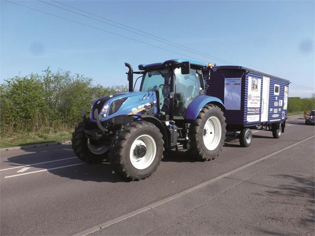 noticias-maquinaria-new-holland-5000mil