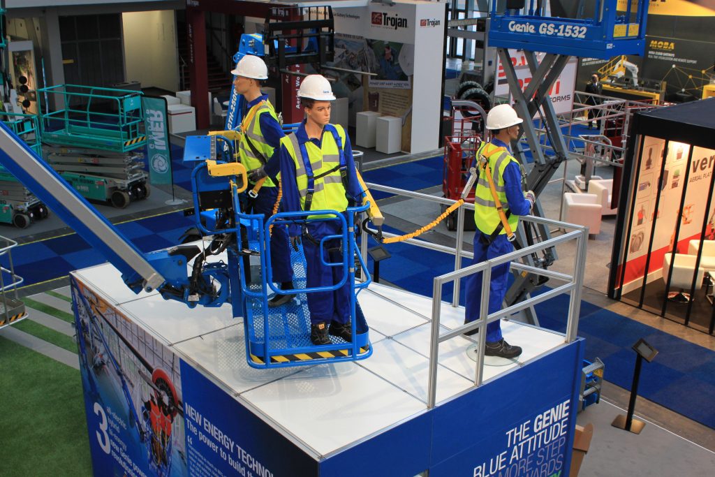 Alarma de contacto y la barra anticaídas GenieLift Guard de estreno en