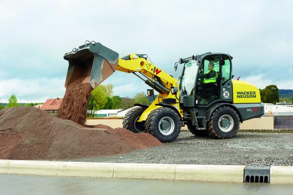 noticias-maquinaria-Wacker Neuson_WL70_action 2