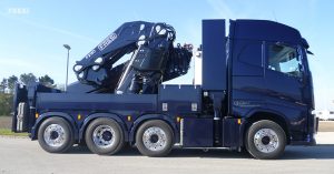 noticias-maquinaria-fassi-Vester-s-Specialtransport-ApS-have-received-a-Fassi-F2150RAL-2-28-xhe-dynamic-loader-crane-in-Denmark