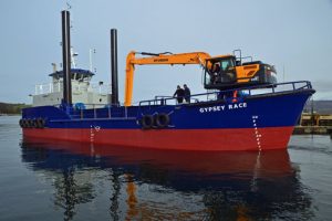 noticias-maquinaria-hx220lr_long_reach_dredger