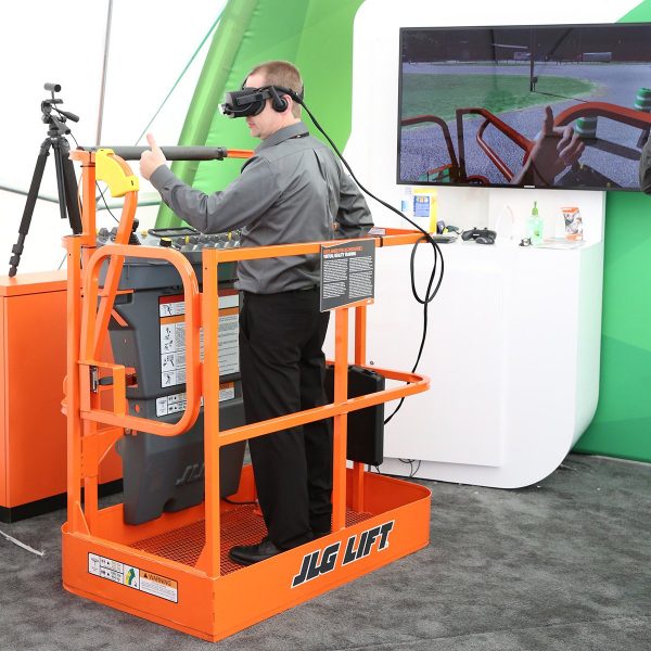 noticias-maquinaria-jlg-apex