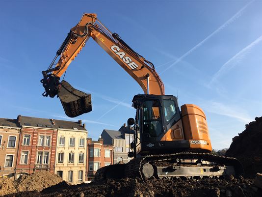 noticias-maquinaria-CASE CX245D SR Dannemark_Terrassement Berger_3_3925
