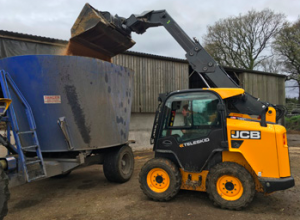 noticias-maquinaria-jcb-teleskid-europa