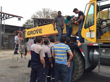 noticis-maquinaria-Manitowoc-enhances-Crane-Care-training-programs-in-Central-America-and-the-Caribbean-2