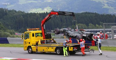 noticias-maquinaria-Fassi-Cranes-at-Red-Bull