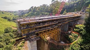 noticias-maquinaria-Viaducto-Interlomas-ULMA