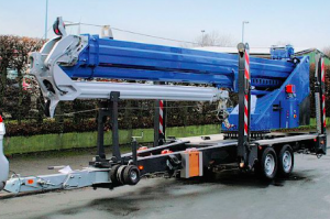 noticias-maquinaria-spian-crane-bocker-galicia