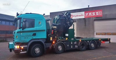 Fassi-F1150RA-2-28-for-Danish-transport-company