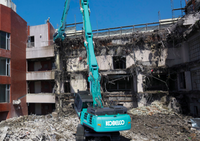 noticias-maquinaria-demolicion-Kobelco