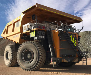 noticias-maquinaria-liebherr-camion