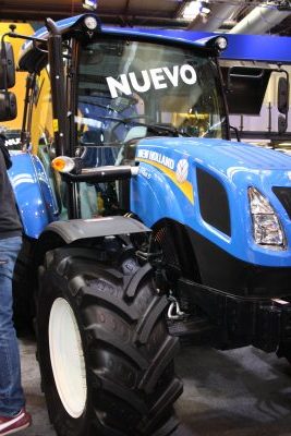 noticias-maquinaria-newholland-t4s