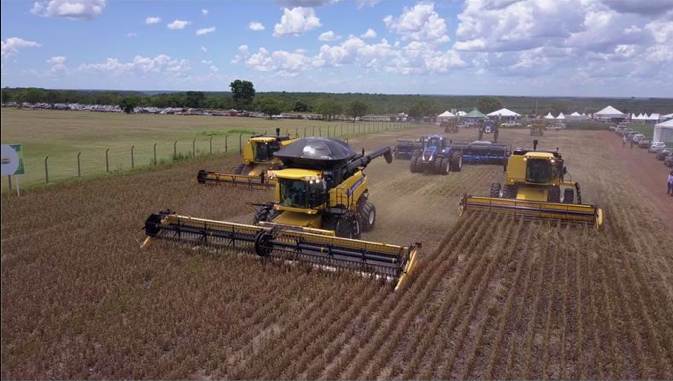 noticias-maquinaria- Case IH - New Holland-soja