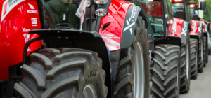 noticias-maquinaria-bkt-tractor-world