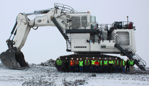 oticias-maquinaria-excavadora-liebherr-mineria
