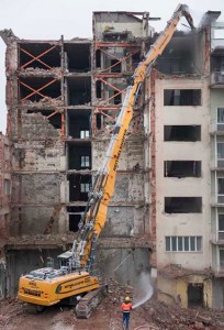 noticias-maquinaria-Liebherr -correos-demolicion