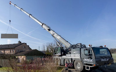 noticias-maquinaria-liebherr-gruas-espacios